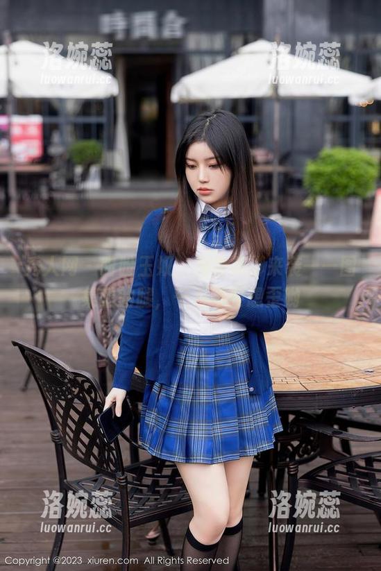 秀人网 - 盼盼玉奴，免费美脚来袭——图集里的腿，千万不要想歪哟