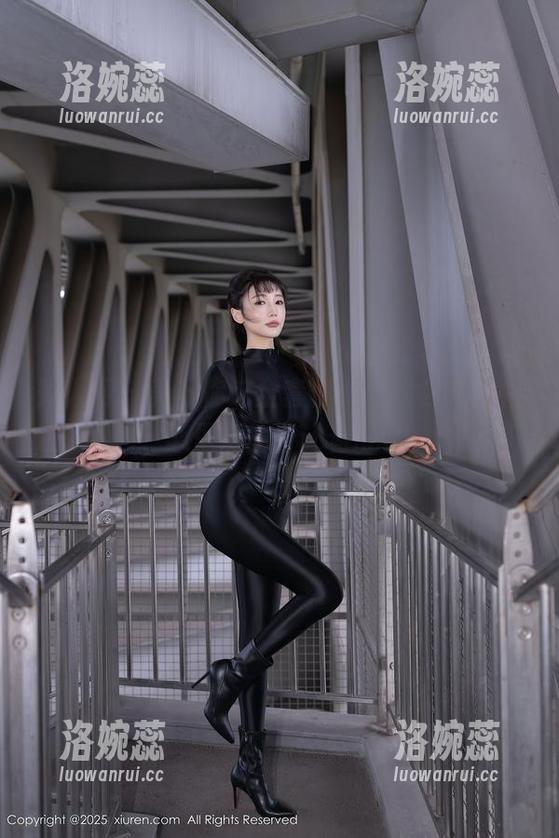 秀人网 - 美七你这全套作品，太会撩了，心里偷偷合计着......