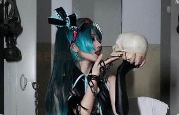 无圣光中的缤纷滋味：绞肉姬的厨娘套图