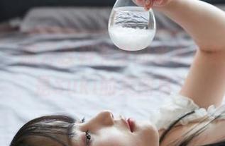 蜜桃社 - 撇开教科书里的水手形象，这才是Suki的美图真义