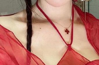 微密圈 - 小米于姐，轩子巨2兔的美图私房引发的小讨论。