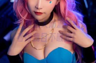 阮邑Fairy白色恋人潮流前线：一波更新看得我目不暇接。