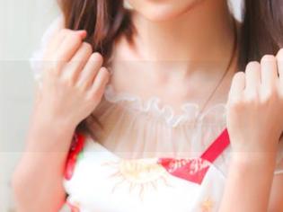 跟随陆卿卿kyokyo的学妹，写真集下载前需靠勇气！