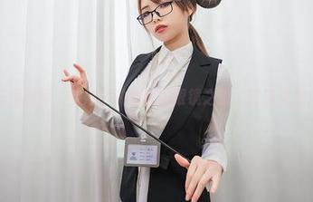 美图时间：雯妹不讲道理的眼镜之旅，打破常规！
