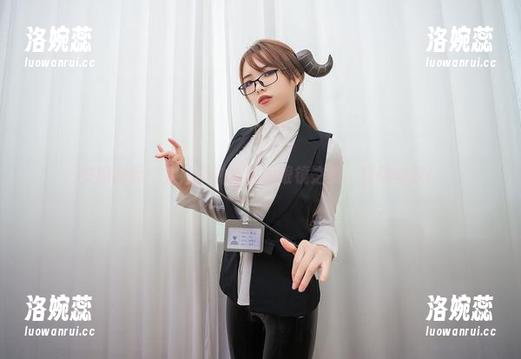 美图时间：雯妹不讲道理的眼镜之旅，打破常规！